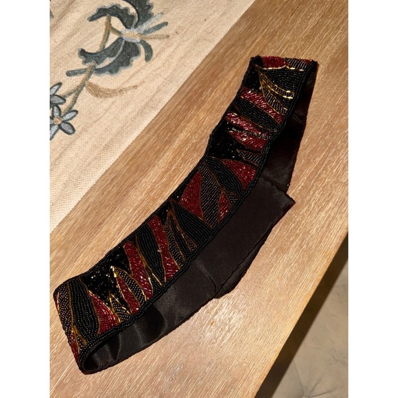 MAJAY Beaded Belt Black Red Gold Tapestry Accents Waist Dressy Party - Picture 4 of 5